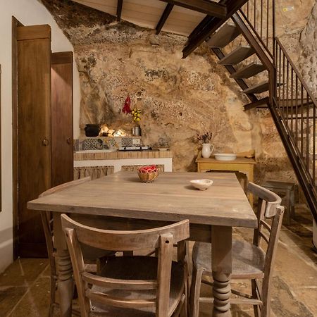 Case-Grotte Degli Avi, Esperienza Abitativa In Grotta Modica Exterior photo