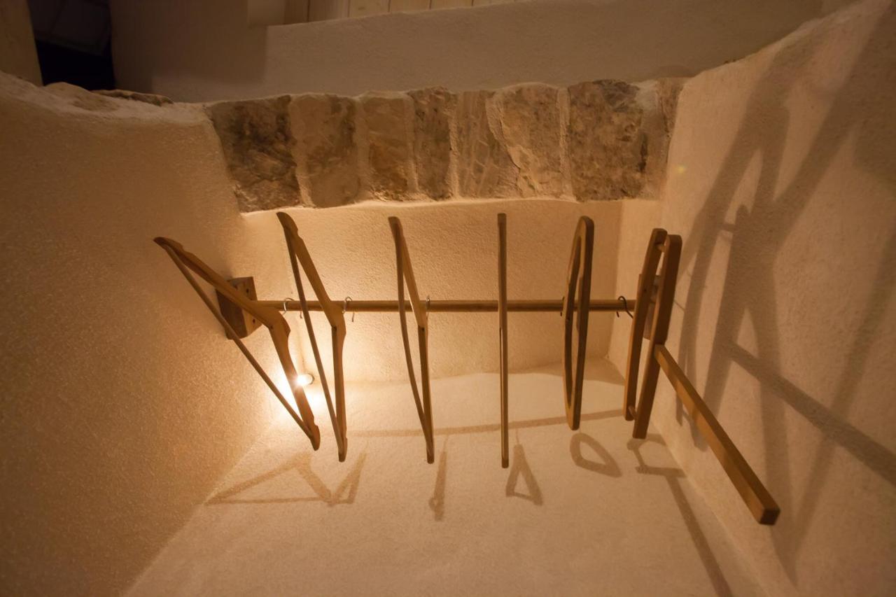 Case-Grotte Degli Avi, Esperienza Abitativa In Grotta Modica Exterior photo