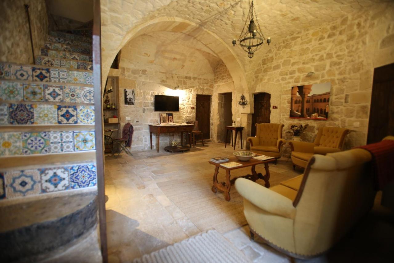 Case-Grotte Degli Avi, Esperienza Abitativa In Grotta Modica Exterior photo