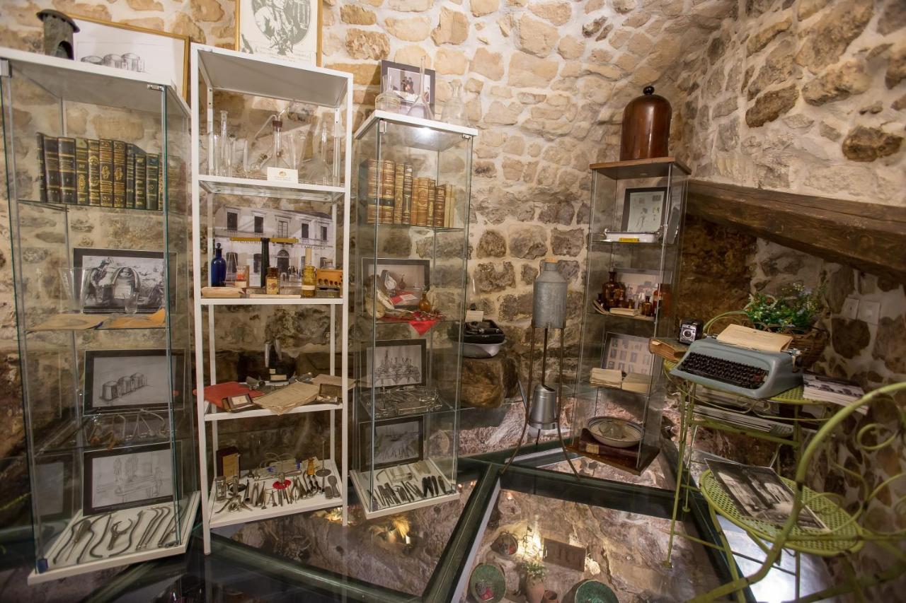 Case-Grotte Degli Avi, Esperienza Abitativa In Grotta Modica Exterior photo